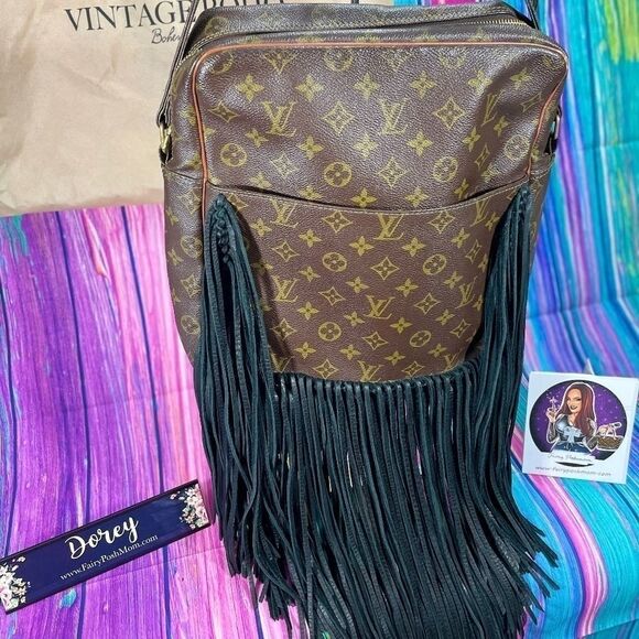 🔷️Louis Vuitton Vintage Boho Bag w/ Fringe - Picture 8 of 12
